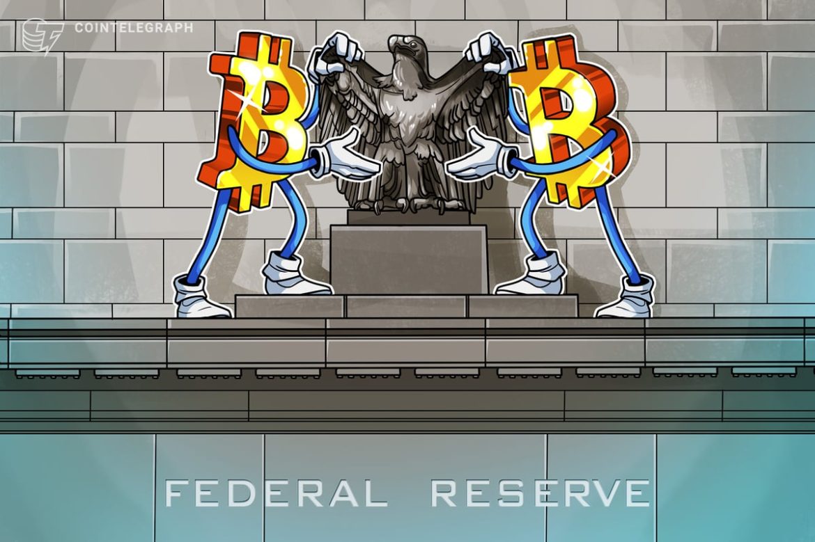 Bitcoin Traders Stall As US Shutdown, Fed Policy Shift Raises Fear